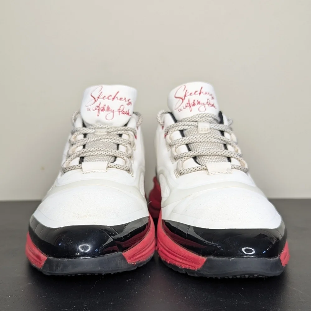 Skechers Ashley Park Street Glam Point the Way Sneakers‎ White Black Red Size 8